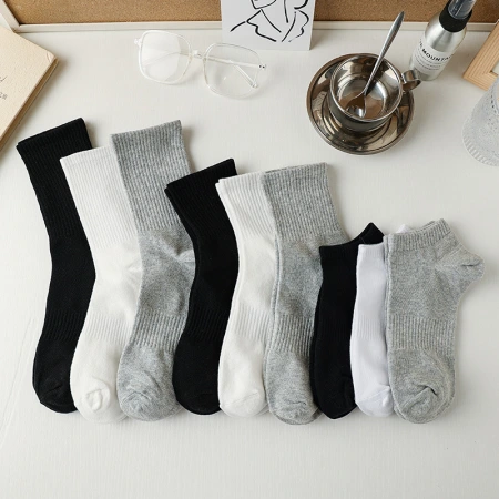 Sock street stall, one-piece delivery for men's socks, women's socks, sports socks, cotton socks, mid-calf socks, factory direct sales, autumn and winter women's white mid-calf socks, solid-color sports cotton socks, men's socks, high-top breathable long socks, factory one-piece delivery Sock street stall, one-piece delivery for men's socks, women's socks, sports socks, cotton socks, mid-calf socks, factory direct sales, autumn and winter women's white mid-calf socks, solid-color sports cotton socks, men's socks, high-top breathable long socks, factory one-piece delivery